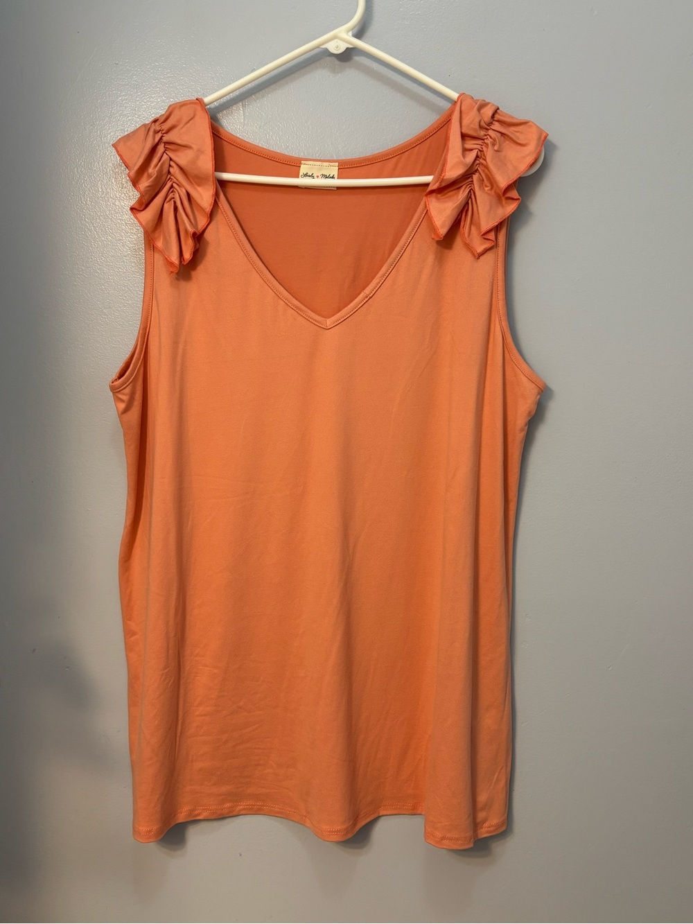 Lovely Melody Ruffle Shoulder Sleeveless V-Neck Top Peach Coral 2XL NWOT